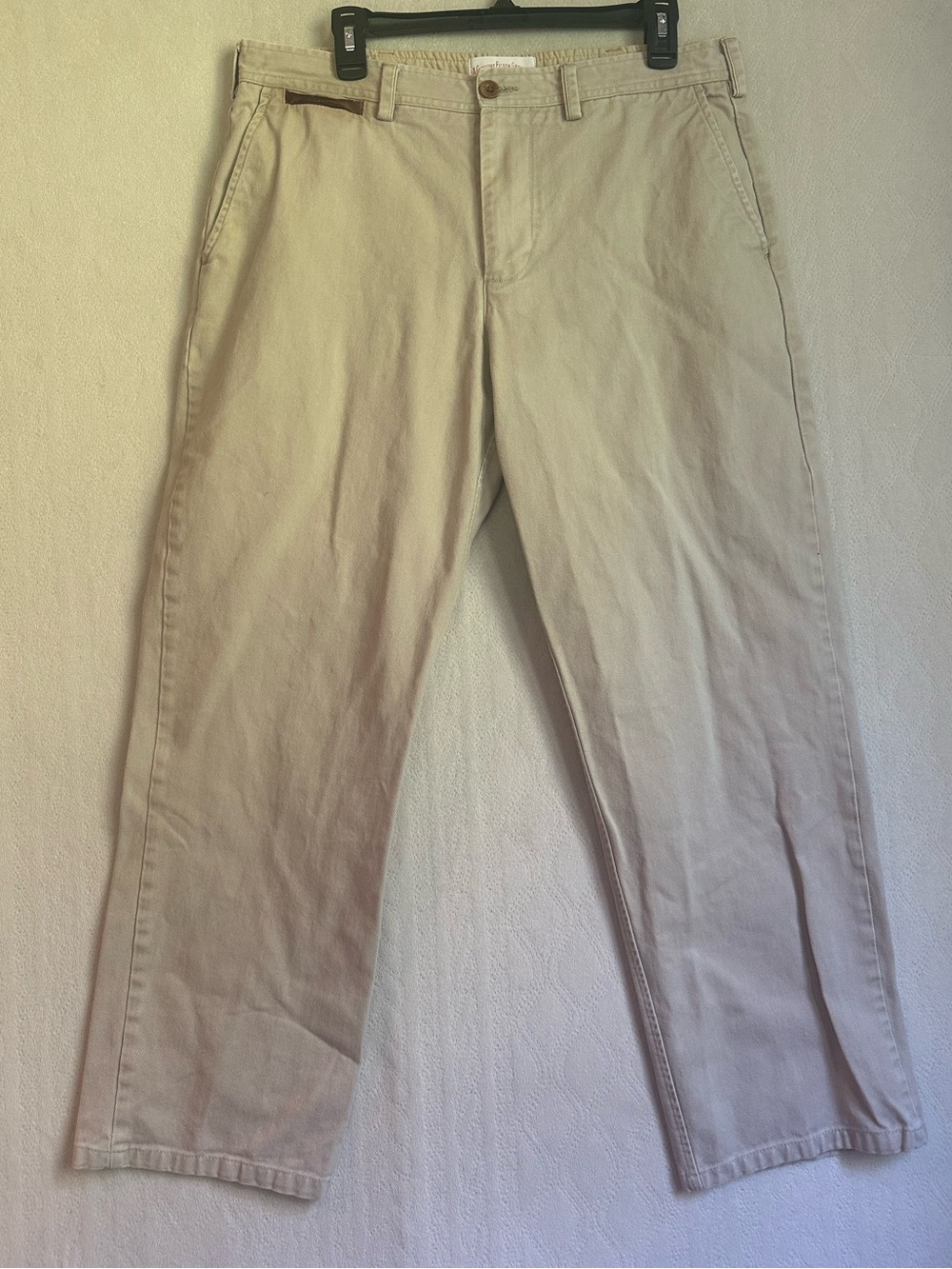C.C. Filson Men's Khaki Chino Pants - Classic Straight Fit Sz 35